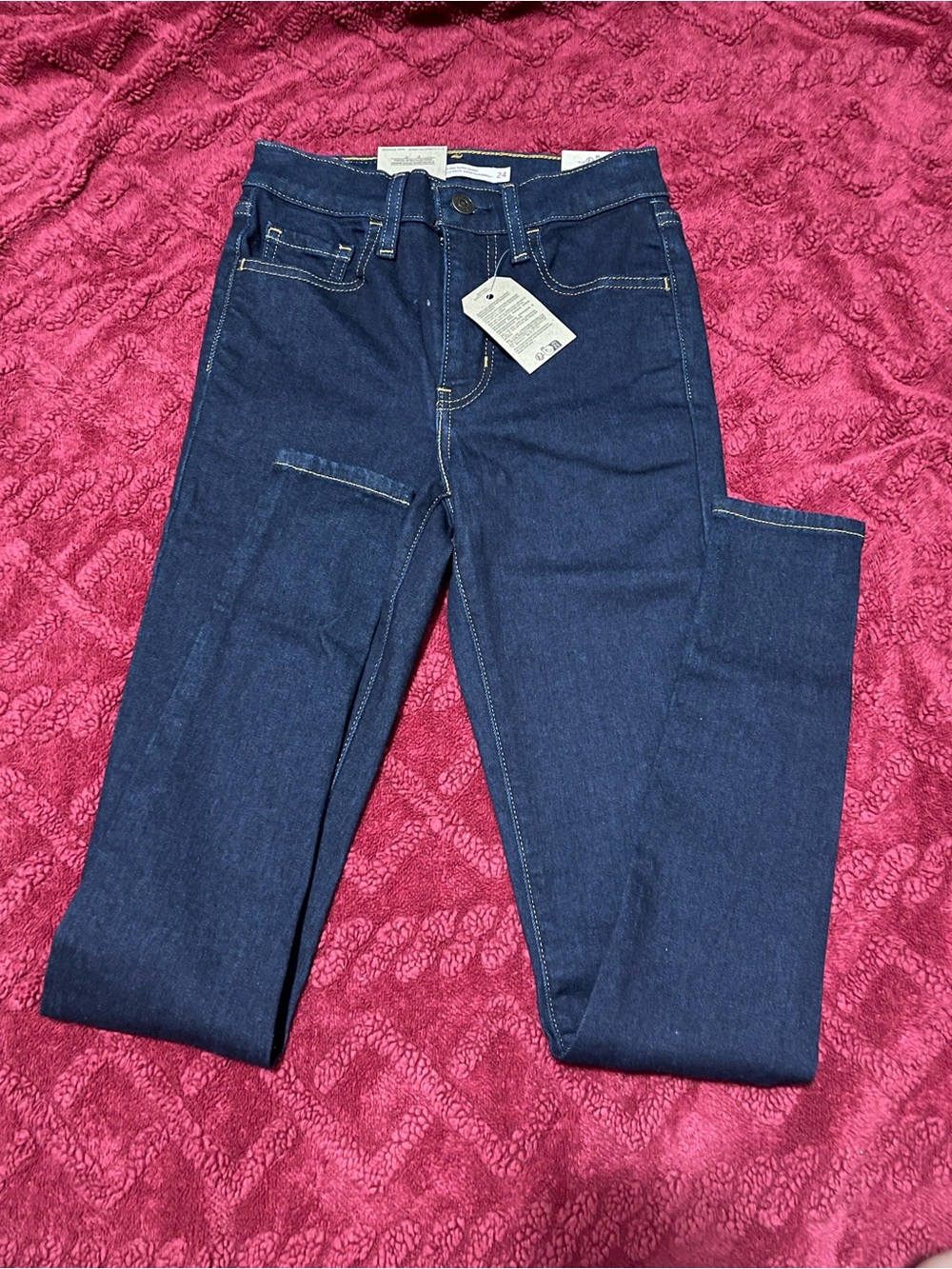 Levi’s 720 High-Rise Super Skinny Jeans
